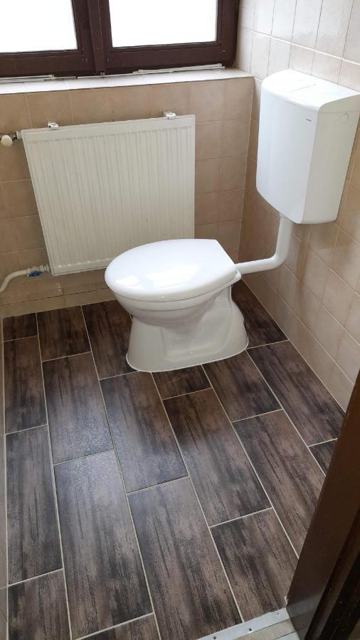 Centrum Apartman Hotel Hajdúszoboszló Buitenkant foto