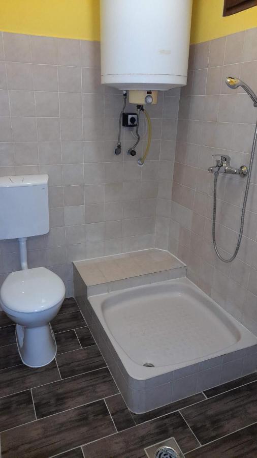 Centrum Apartman Hotel Hajdúszoboszló Buitenkant foto